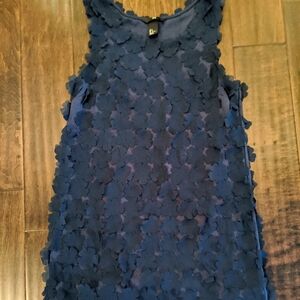 Cute H&M Floral Applique Top